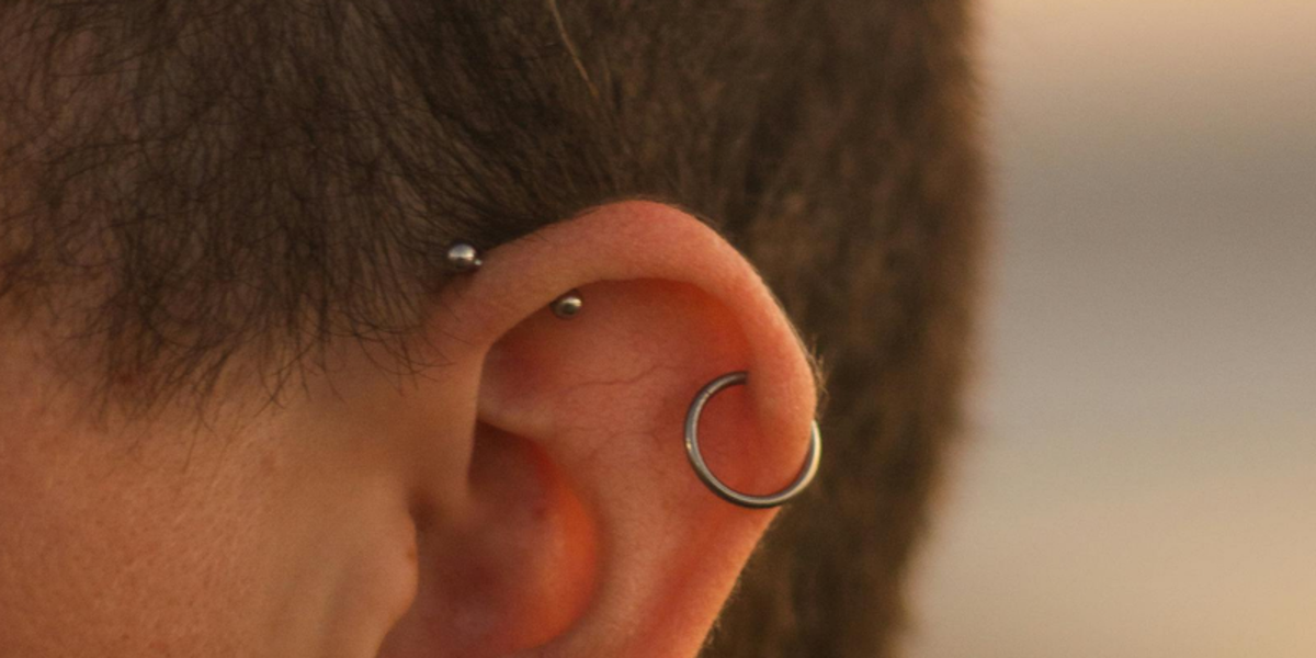 Forward helix piercing jewellery - studs and ring on the front of the ear