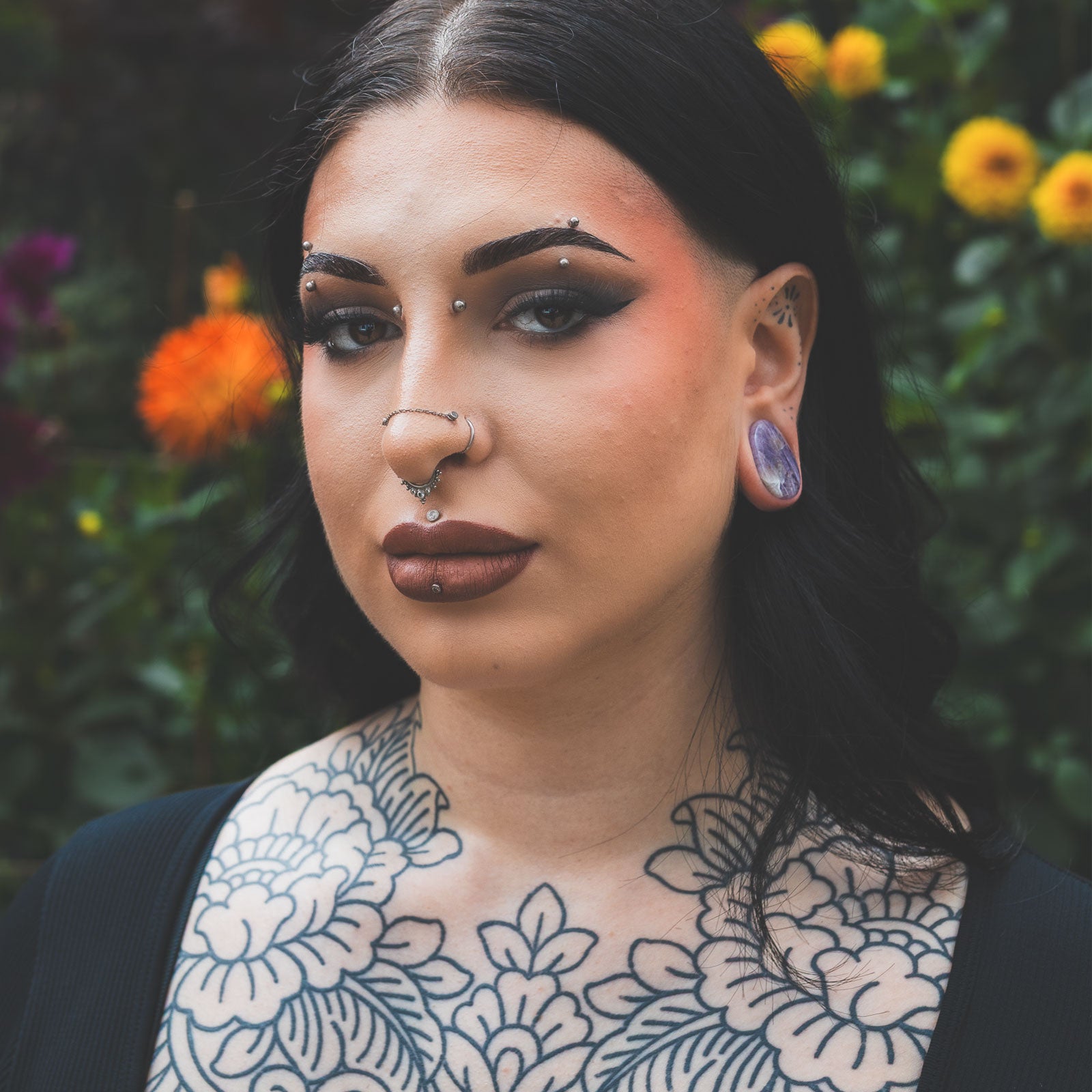 Amethyst Double Flare Teardrop Plug Model Shot