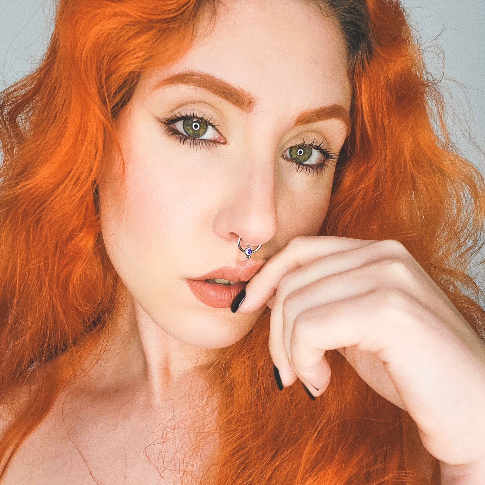 Amethyst Purple Jewelled Trinity Drop Titanium BCR Ball Closure Ring Model Shot