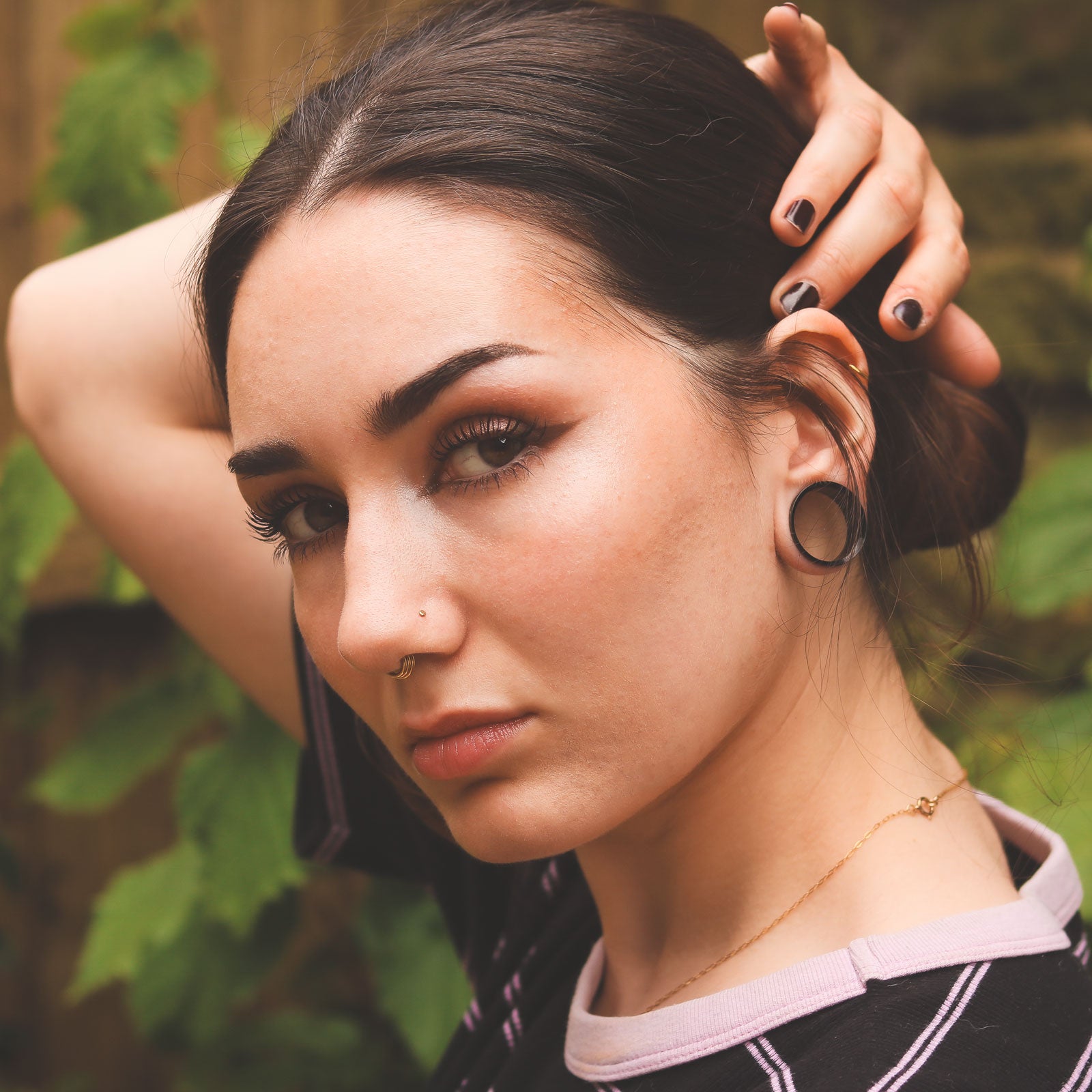 Black PVD Saddle Fit Double Flare Tunnel Model Shot