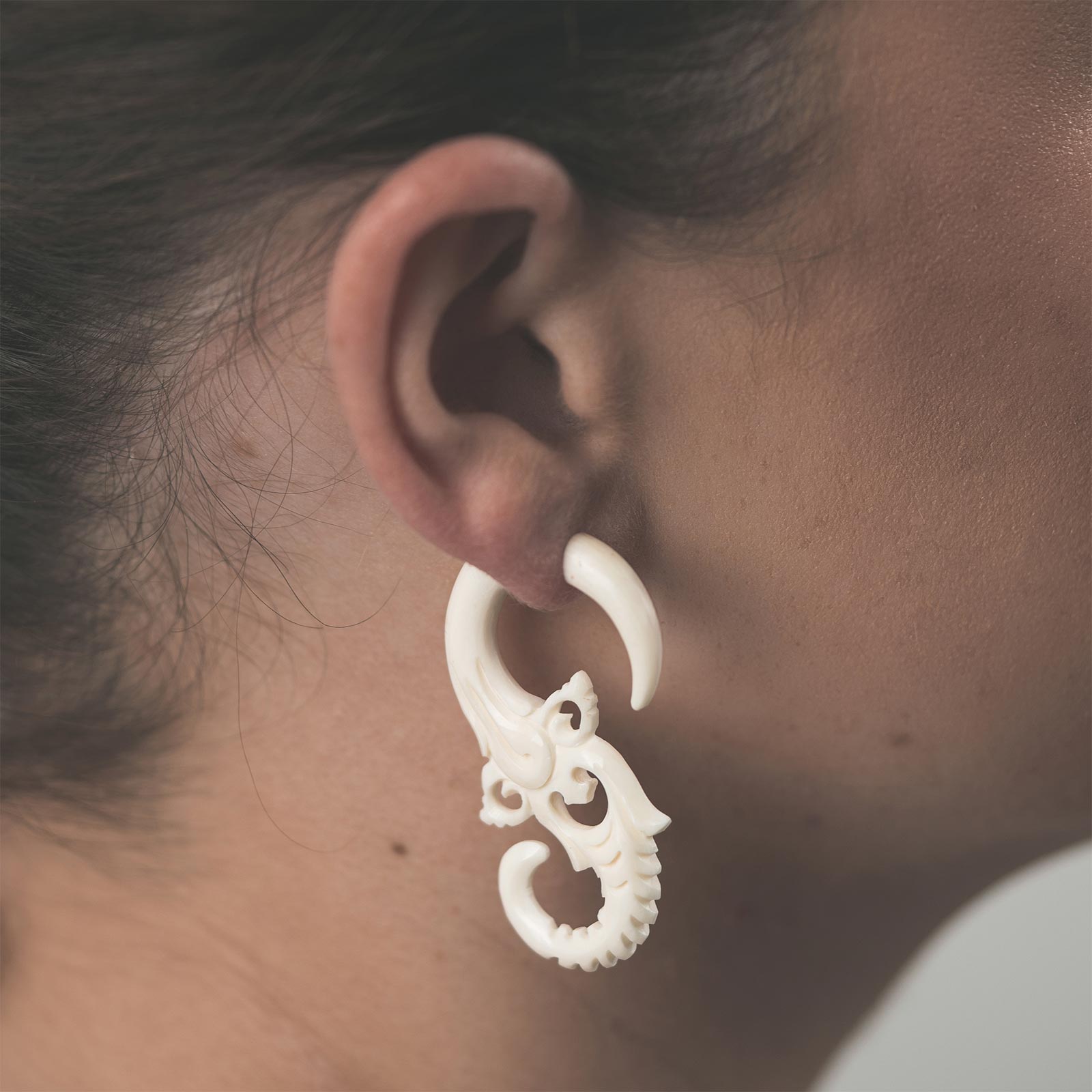 Bone Fake Gauge Hanging Floral Spiral Model Shot