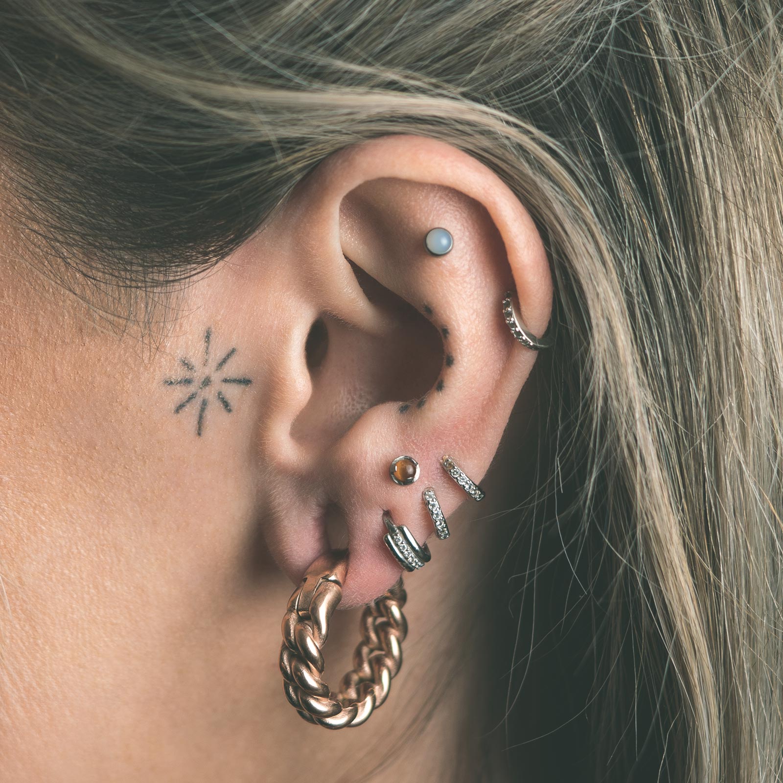 Cuban Link Hoop Rose Gold PVD Magnetic Ear Weight Model Shot