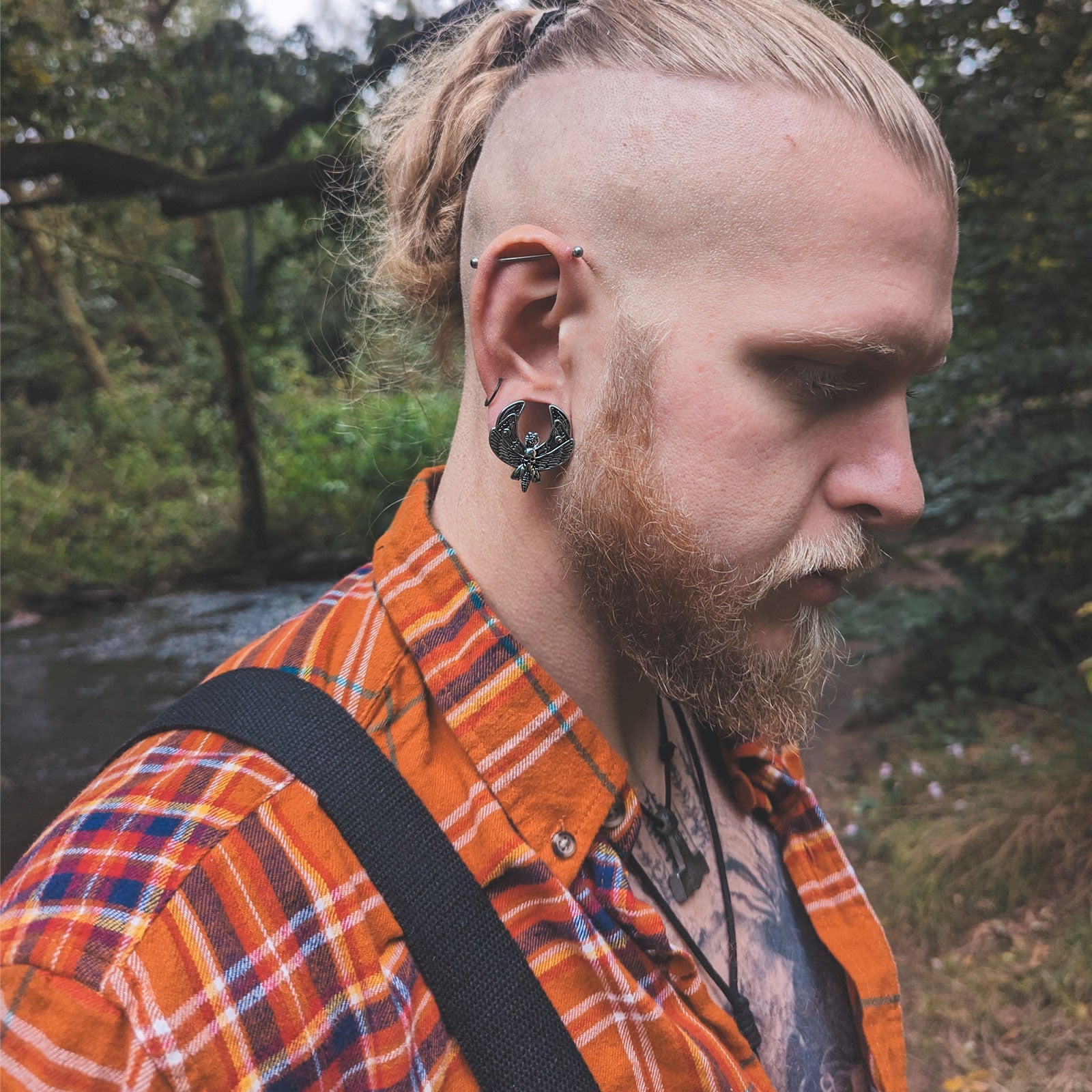 Death Moth Surgical Steel Saddle Ear Weight Model Shot