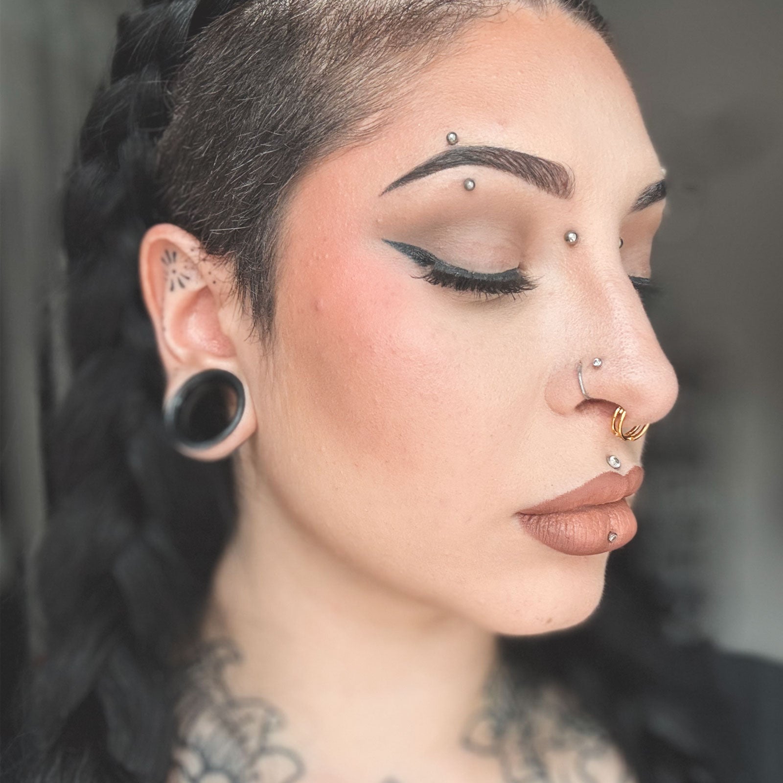 Double Hoop Gold PVD Titanium Hinged Segment Ring Model Shot