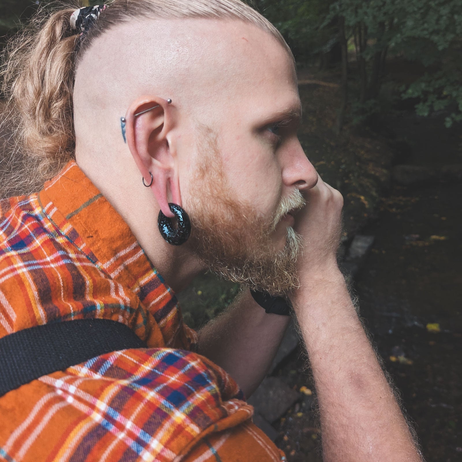 Engraved Geometric Black PVD Magnetic Ear Weight Model Shot