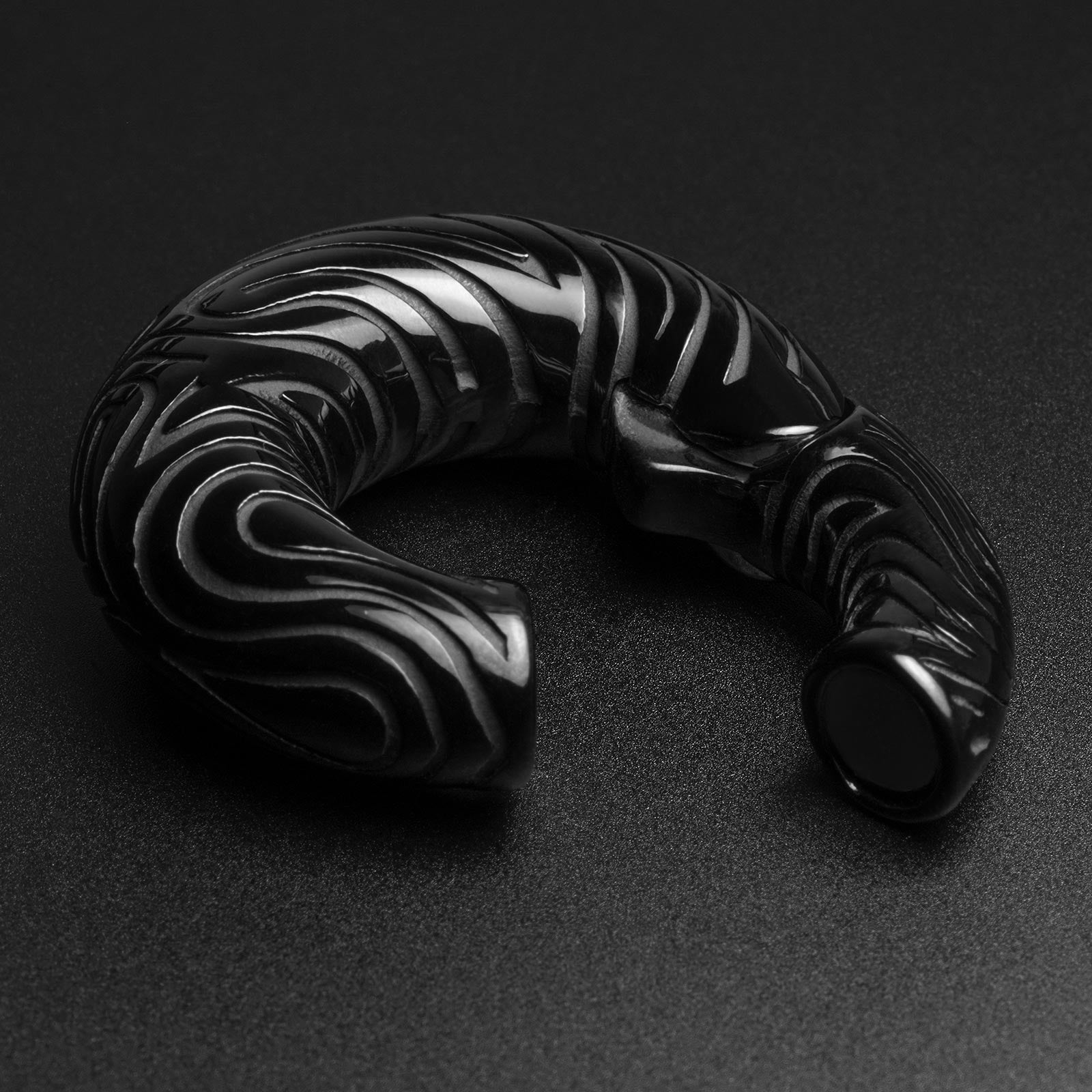 Engraved ID Print Black PVD Magnetic Ear Weight Open