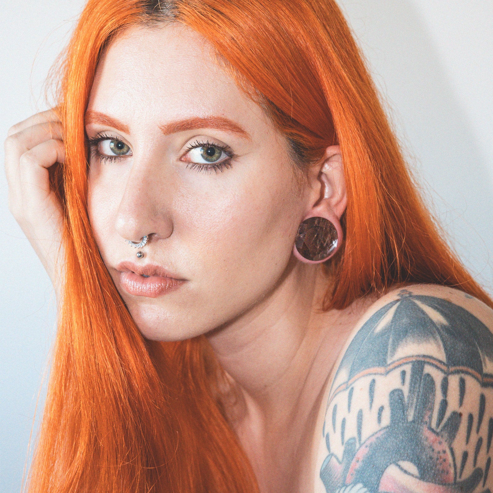 Faceted Glass Double Flare Plug Model Shot