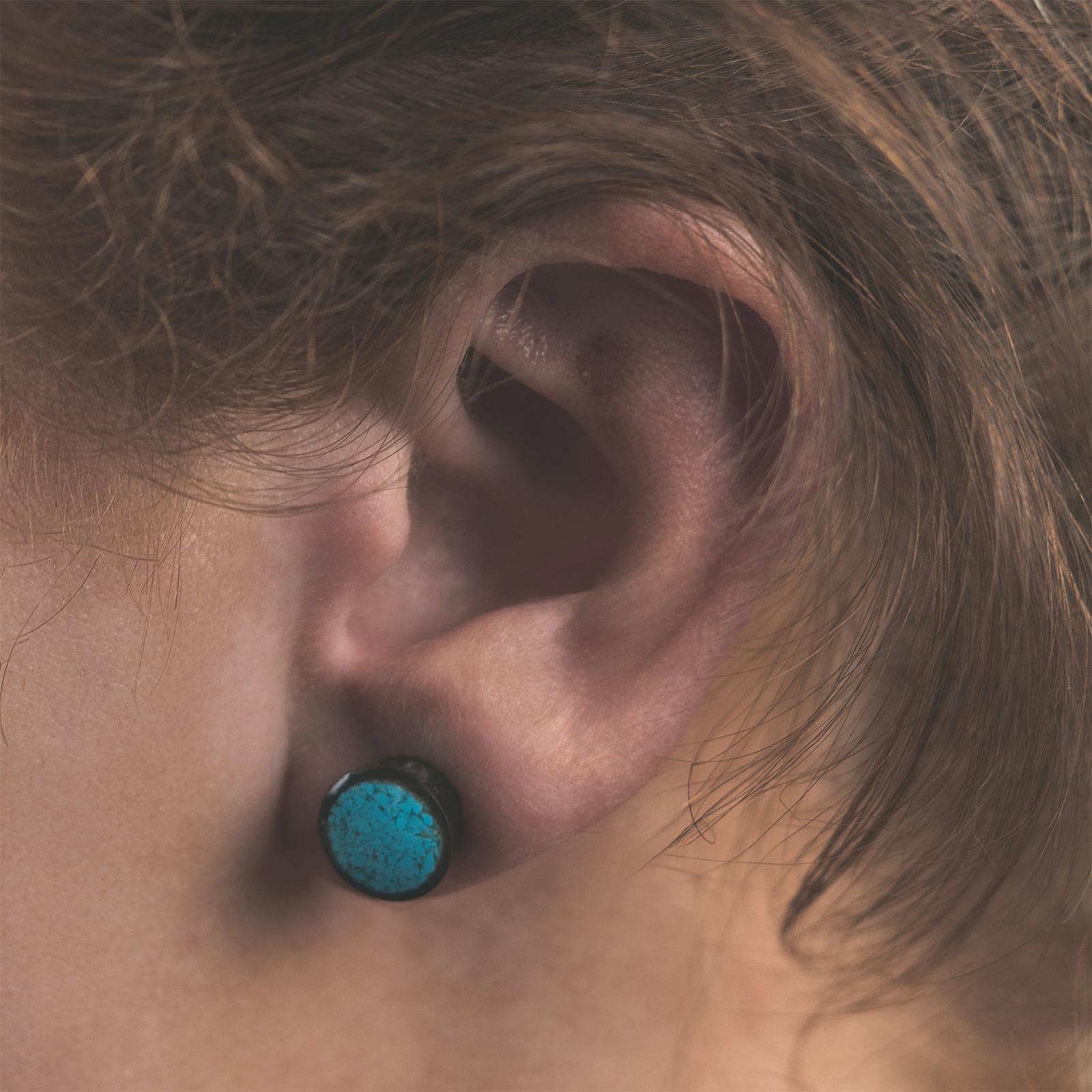 Horn Fake Gauge Plug With Crushed Turquoise Inlay Model Shot