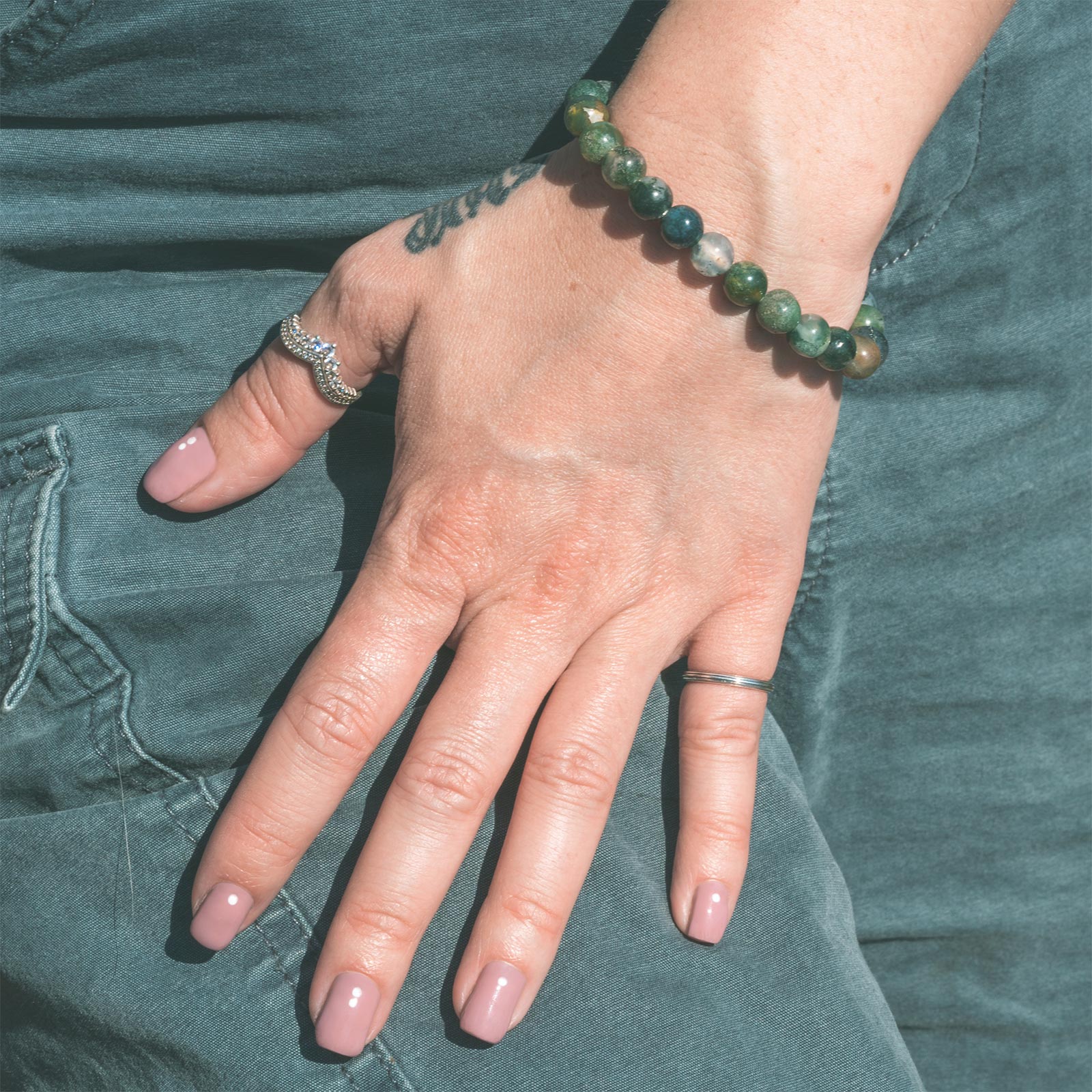 Indian Agate Bead Stone Stretch Bracelet Model Shot
