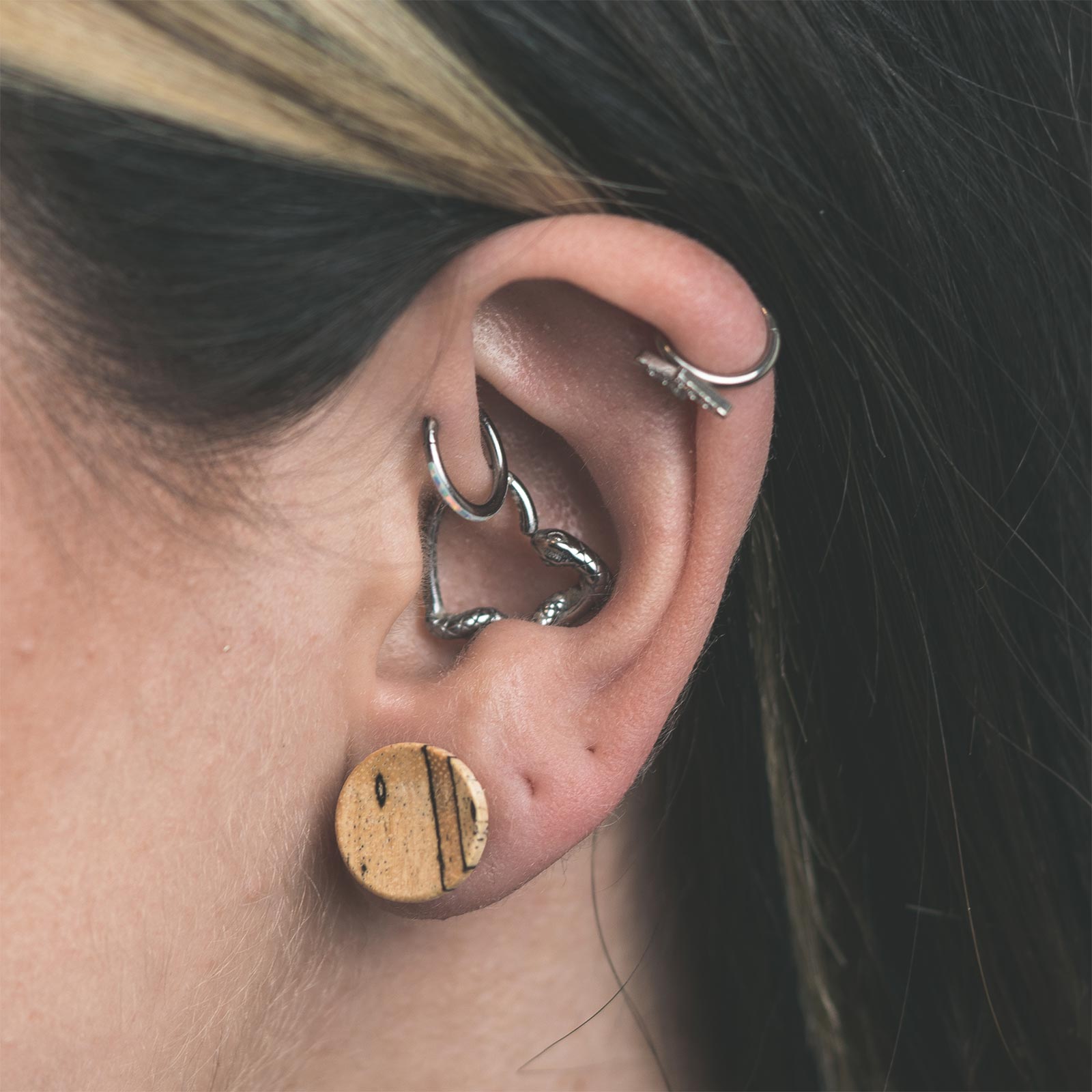 Inlaid Fire & Snow Synth Opal Titanium Hinged Segment Ring Model Shot