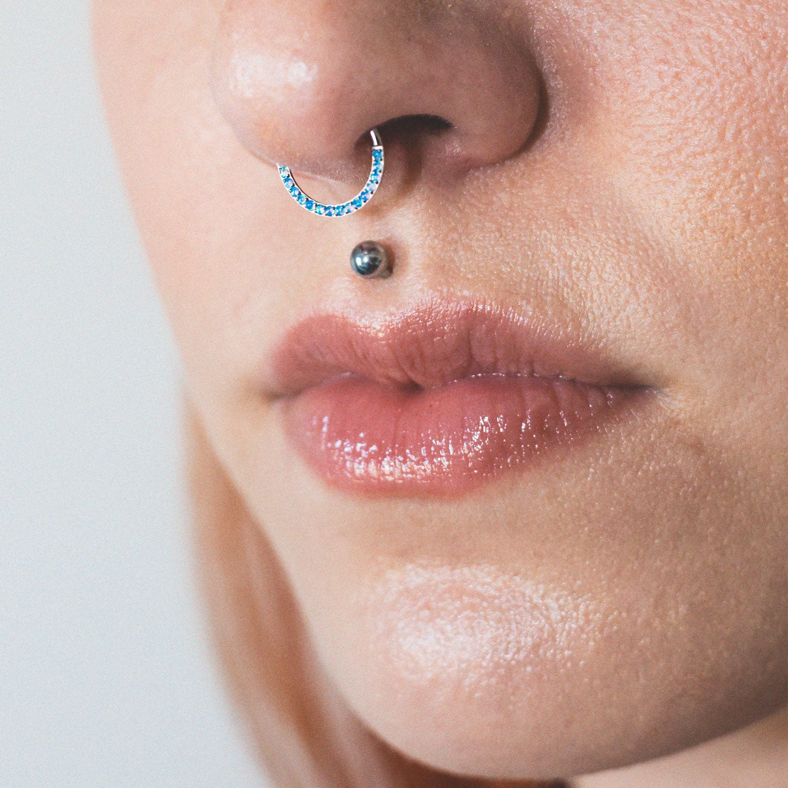 Multi Pacific Blue Synth Opal Titanium Hinged Segment Ring Model Shot