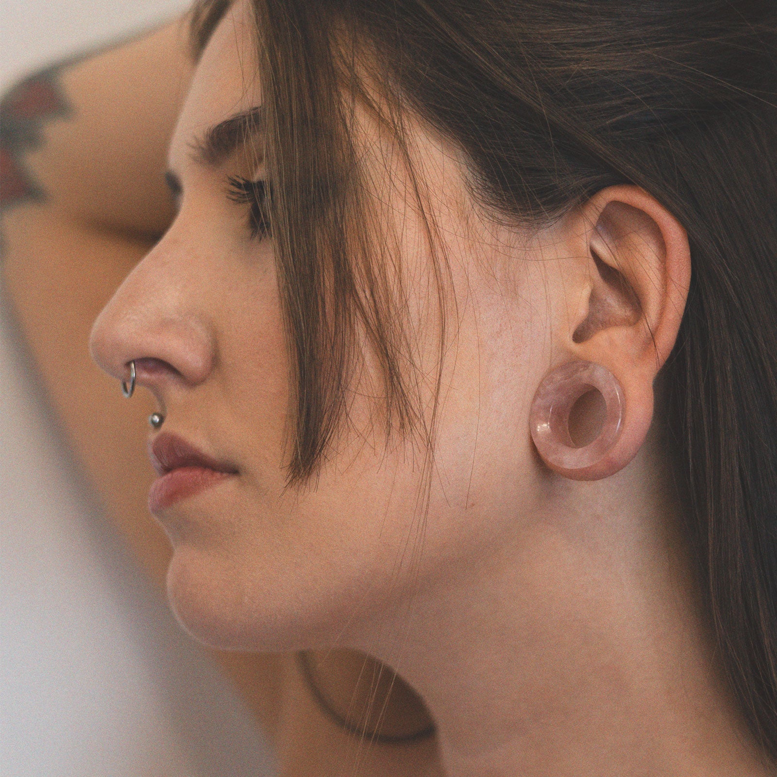 Rose Quartz Double Flare Concave Stone Tunnel Model Photo