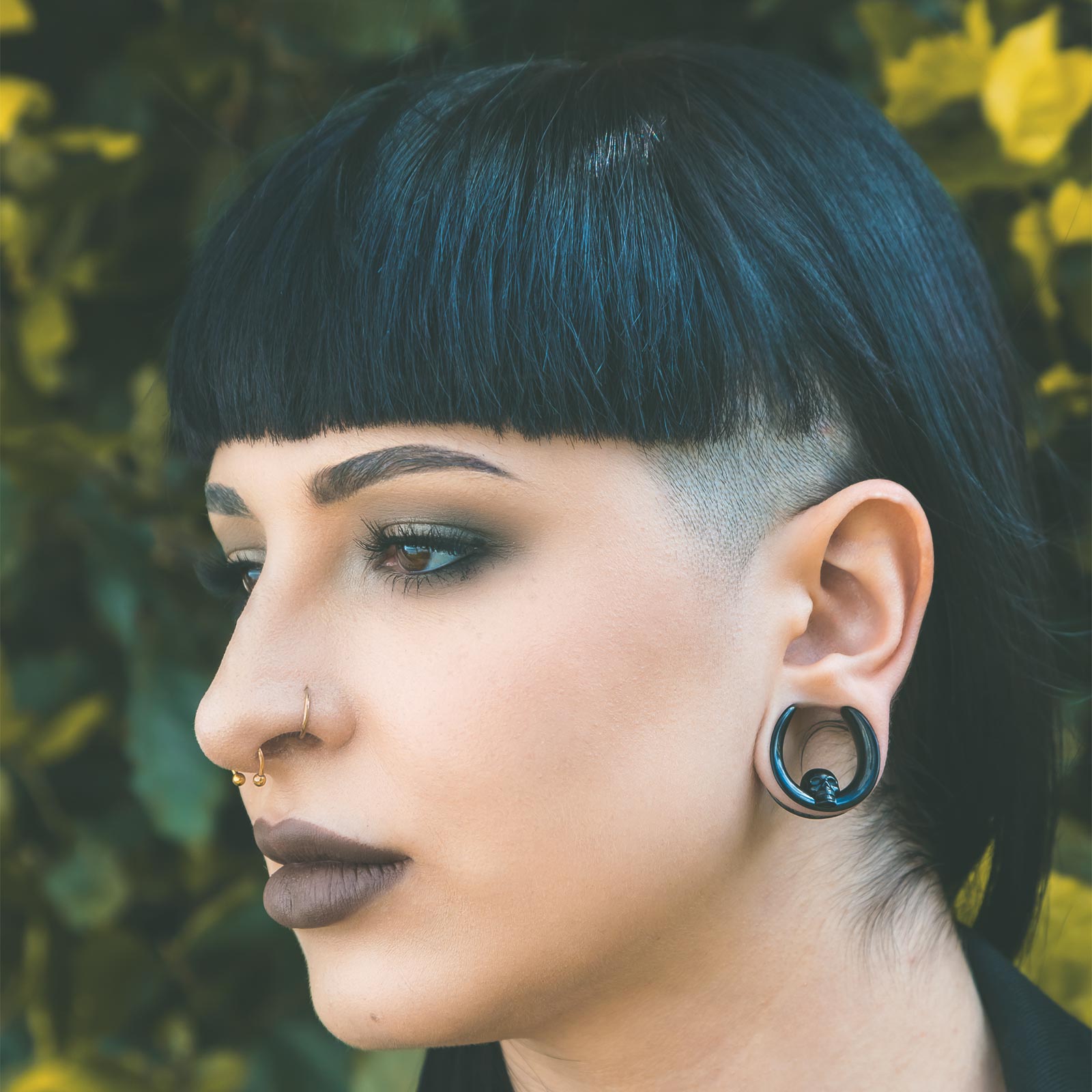 Skull Black PVD Saddle Plug Ear Weight Model Shot