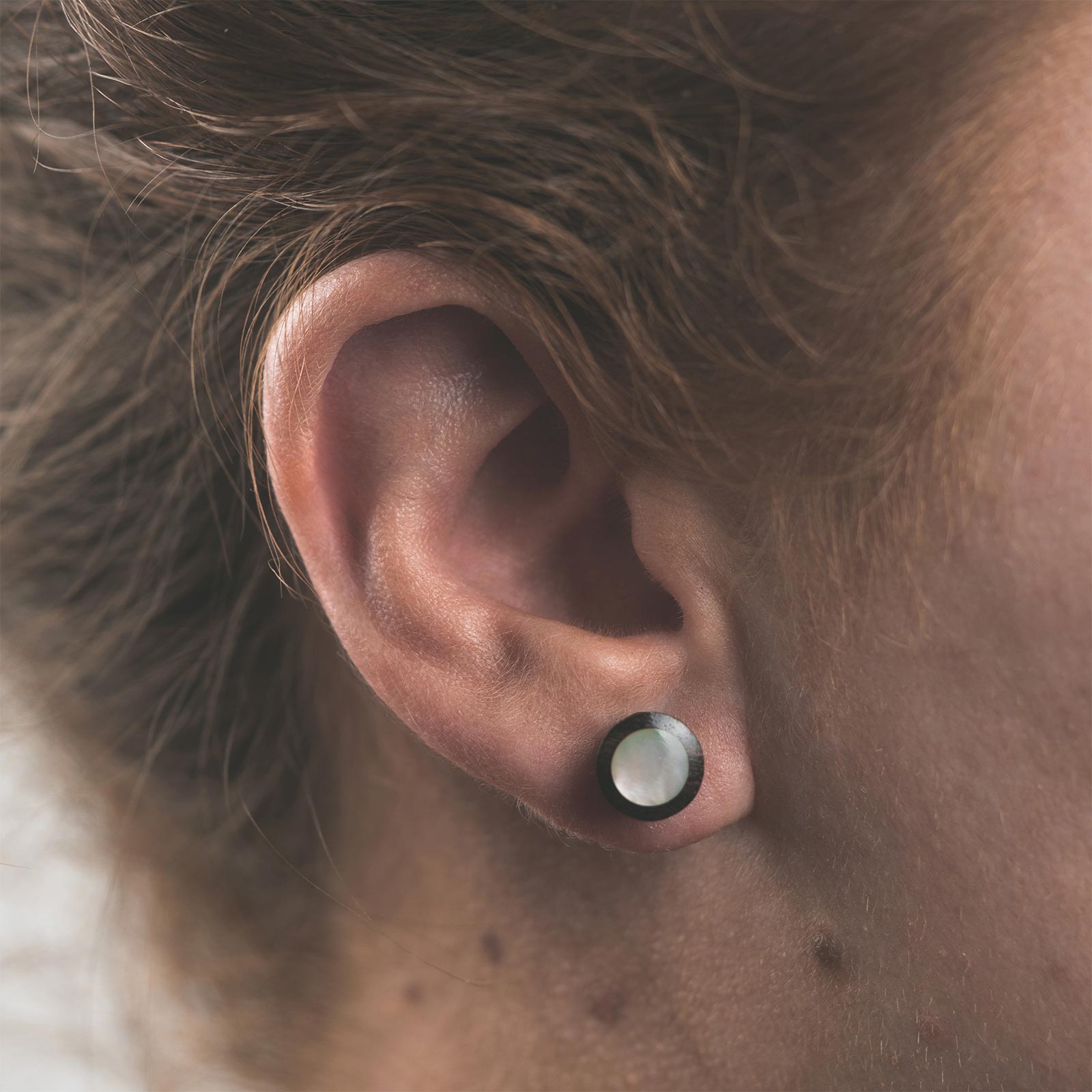 Sono Wood Fake Gauge Plug With MOP Inlay Model Shot