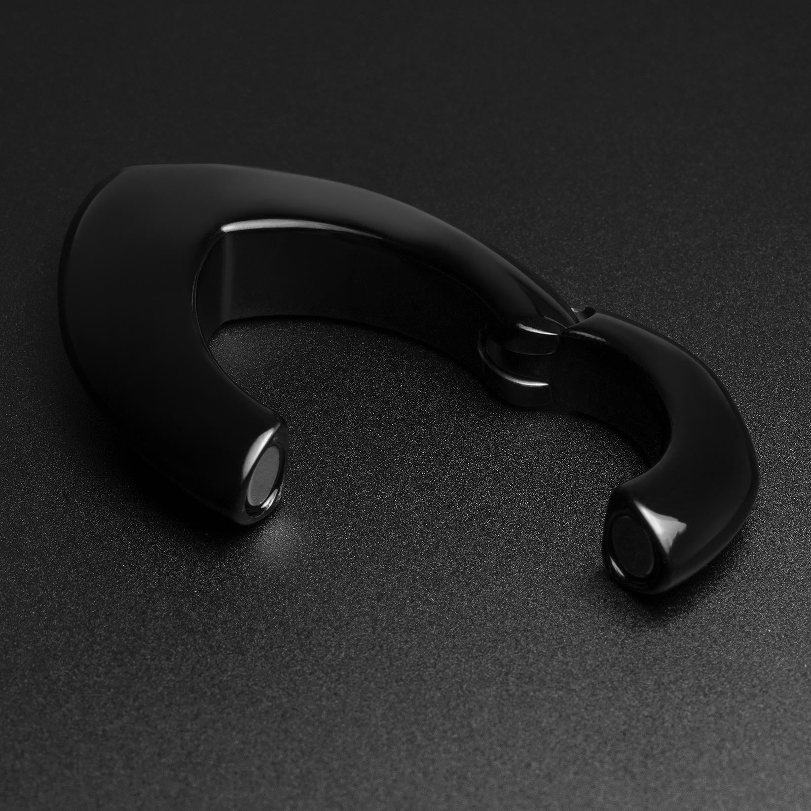 Spear Drop Black PVD Magnetic Ear Weight Open