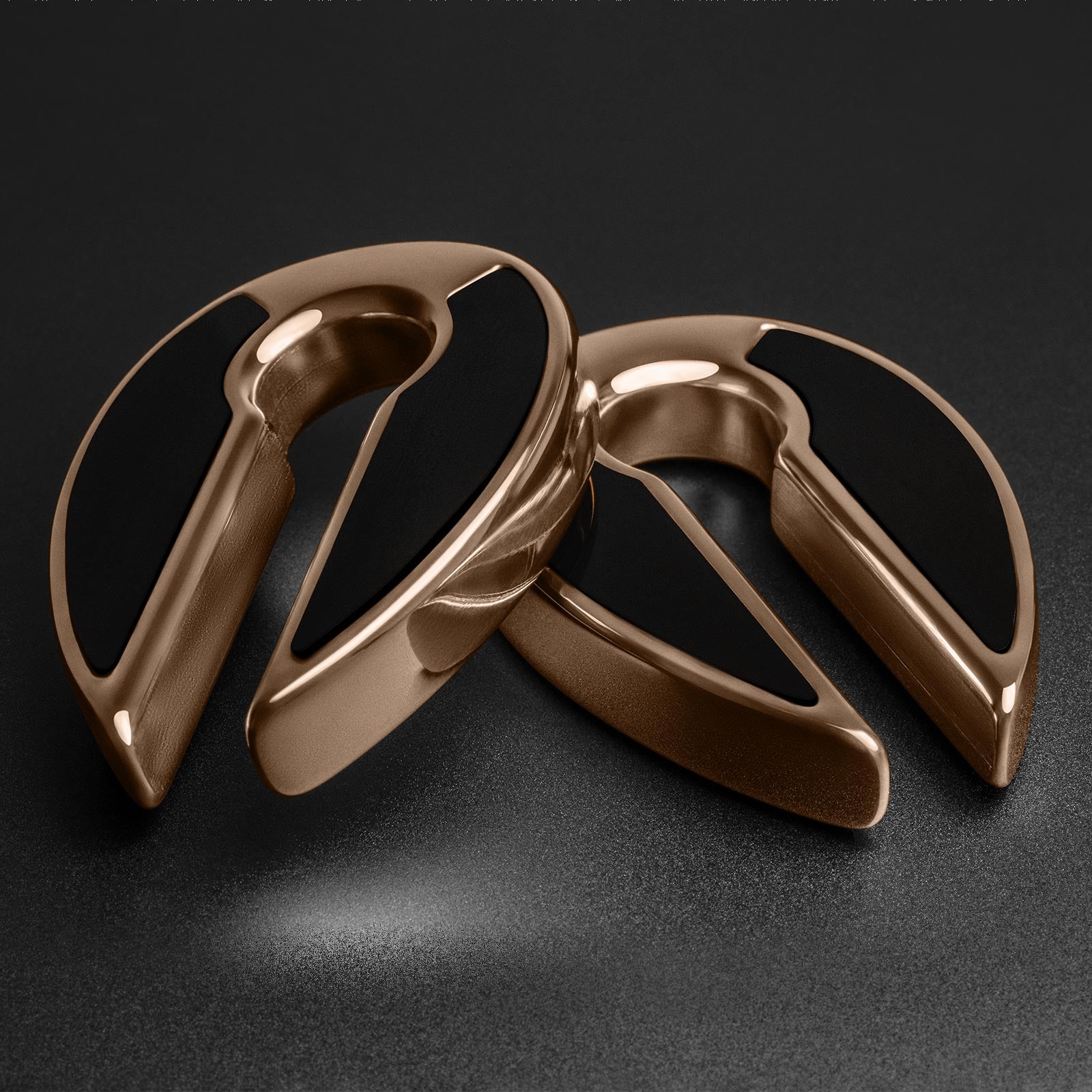 Stone Inlaid Keyhole & Rose Gold PVD Ear Weight