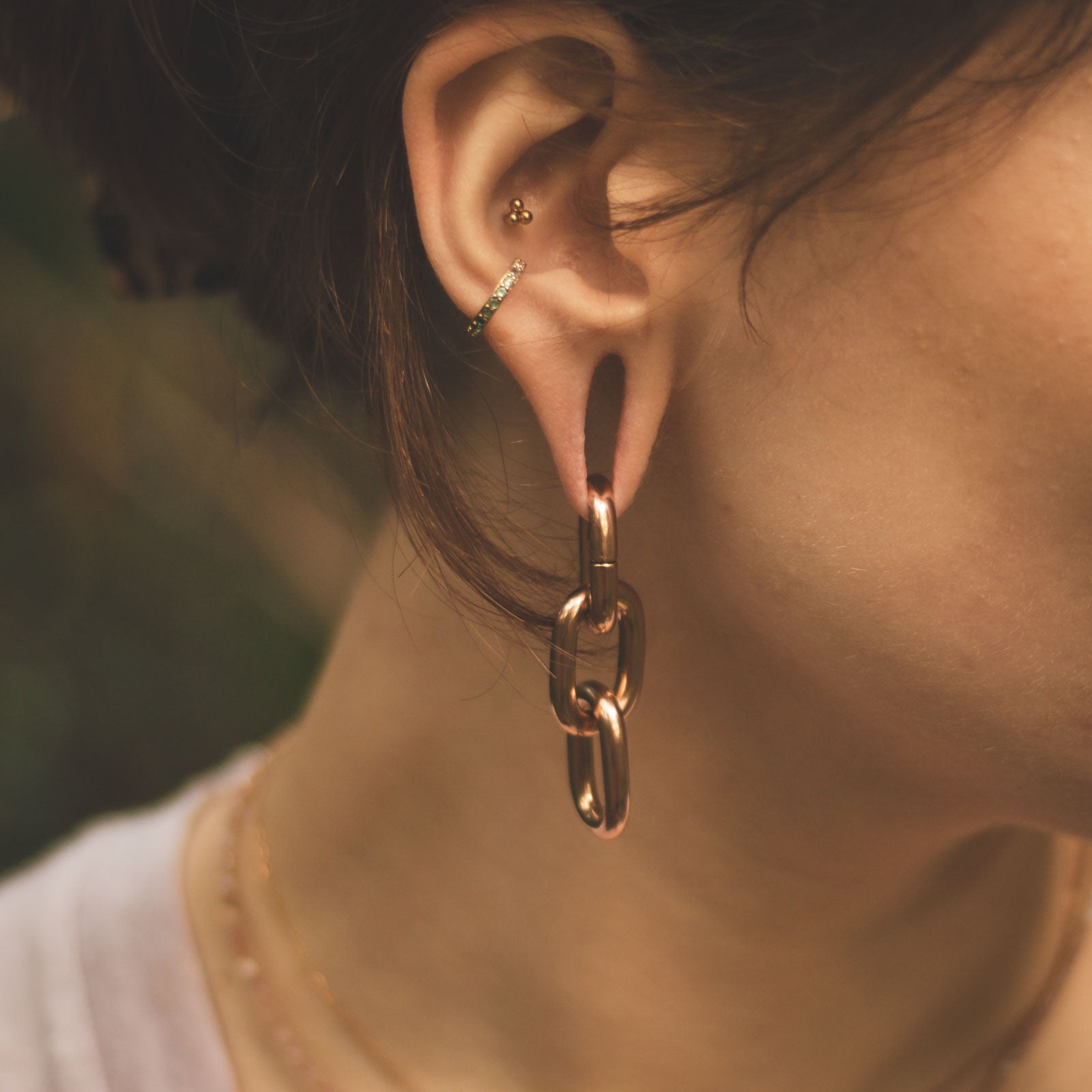 Triple Cable Chain Rose Gold PVD Magnetic Ear Weight Model Shot