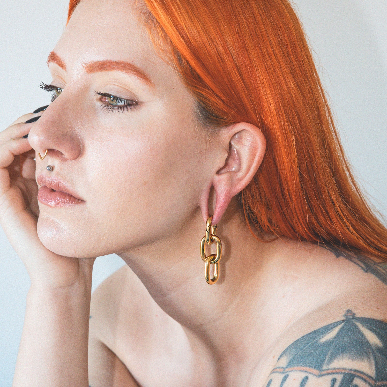 Triple Cable Chain Gold PVD Magnetic Ear Weight Model Shot