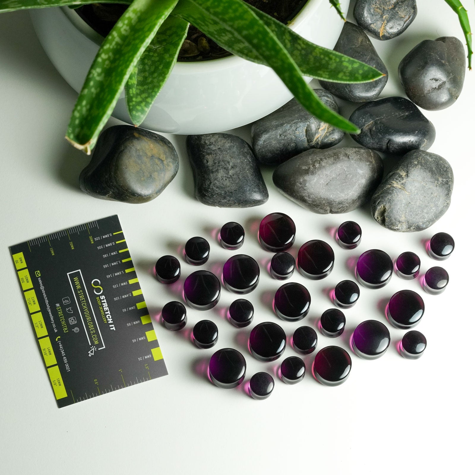 Burgundy Glass Double Flare Plug Groupshot