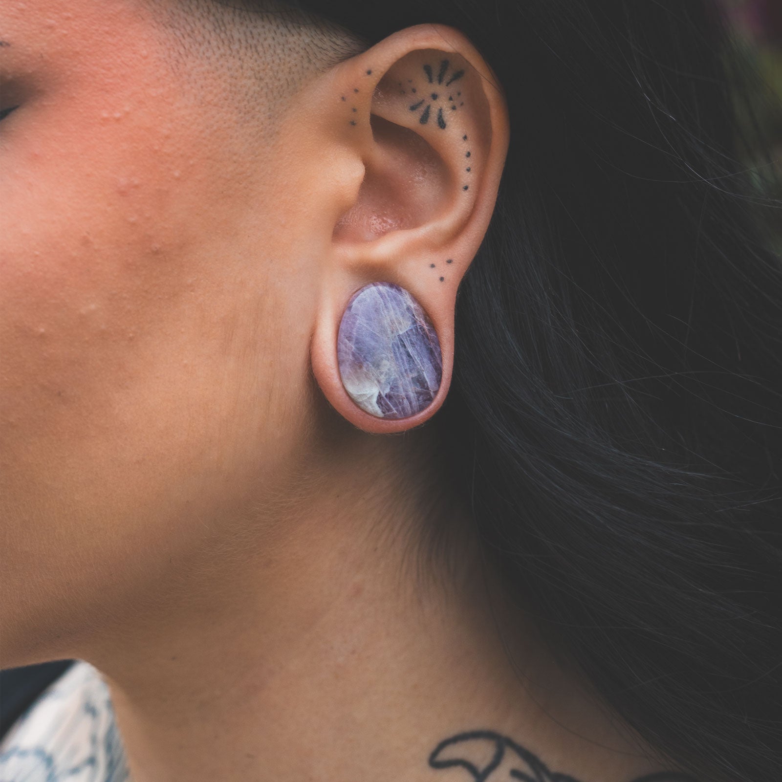 Amethyst Double Flare Teardrop Plug Model Shot Close Up