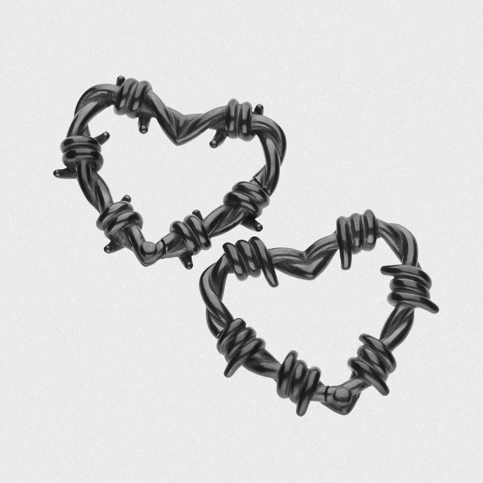 Barbed Wire Heart Black PVD Ear Weight