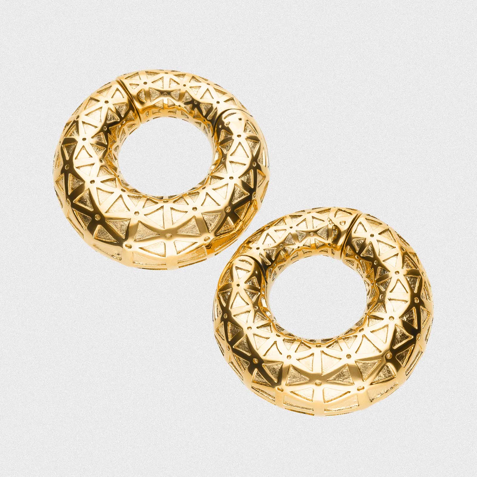 Engraved Geometric Black PVD Magnetic Ear Weight