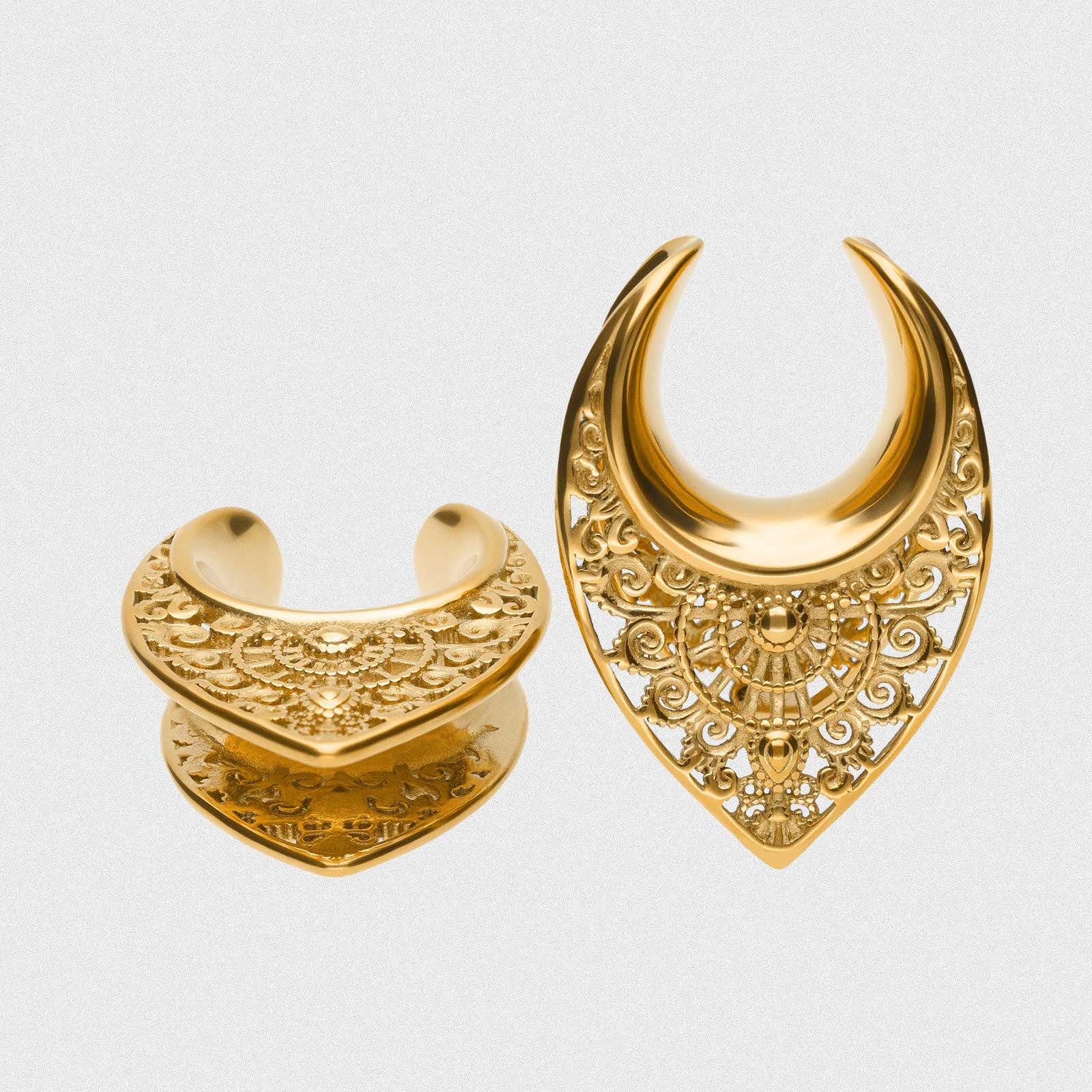 Gold PVD Regal Shield Saddle Ear Weight