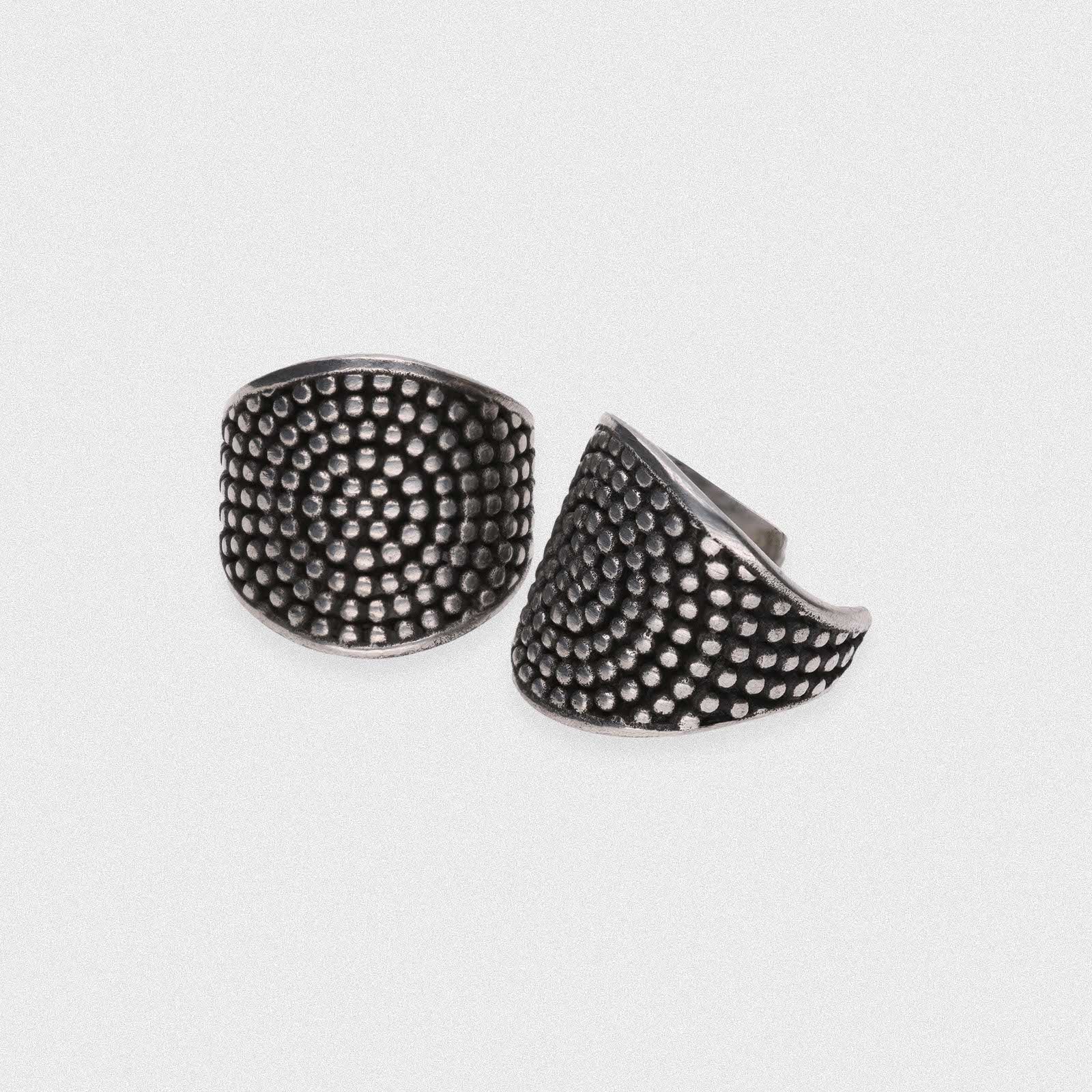 Multi Dots White Brass Ear Cuff