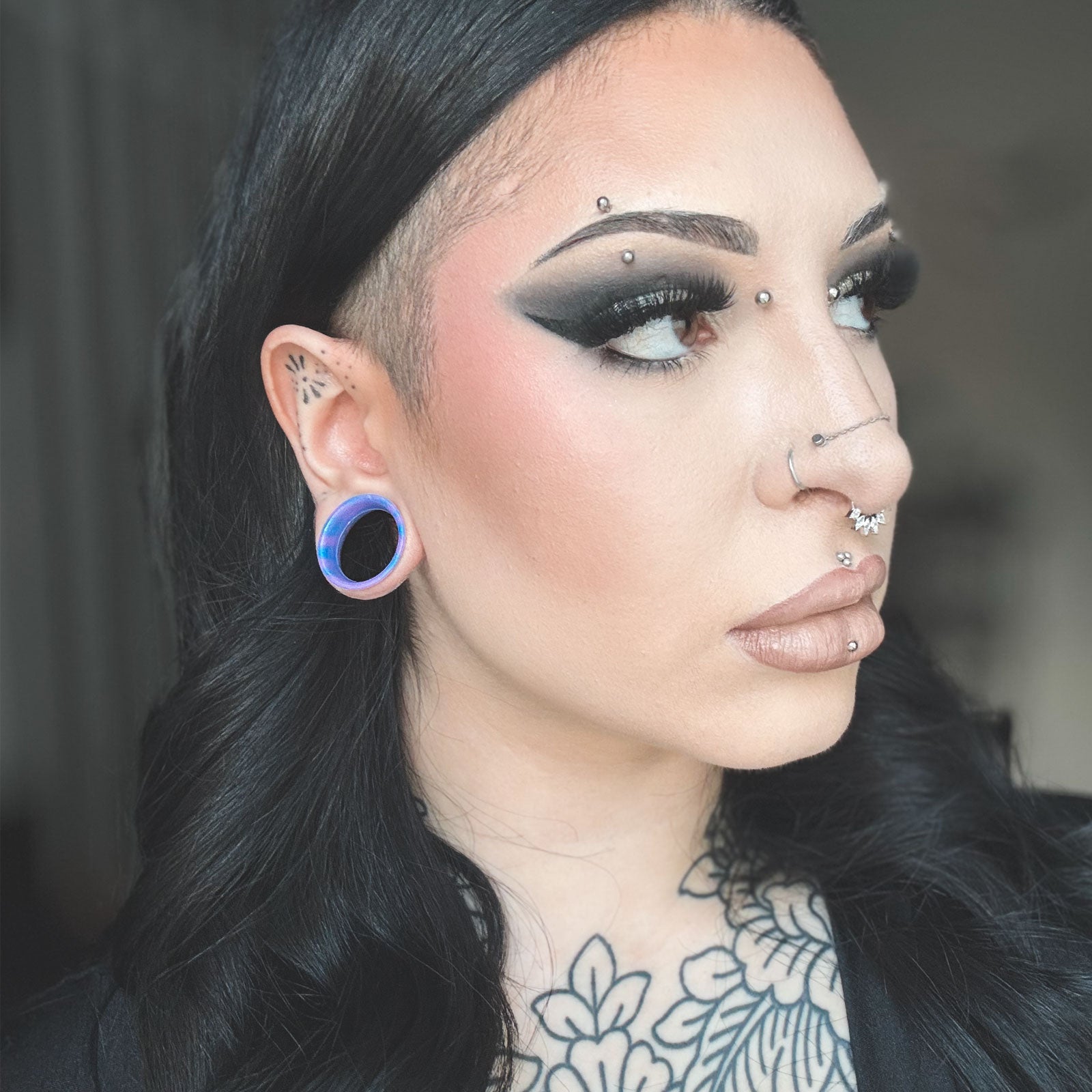 Purple And Blue Ombré Double Flare Silicone Tunnel Model Shot