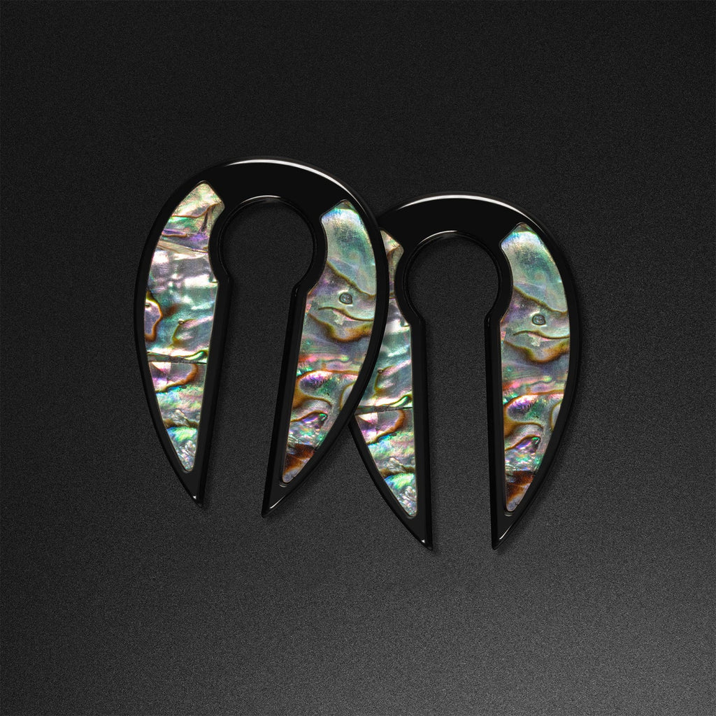Shell Inlaid Keyhole & Black PVD Ear Weight Overhead
