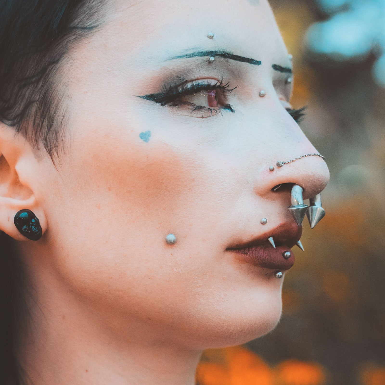 Titanium Nose Chain Model Shot