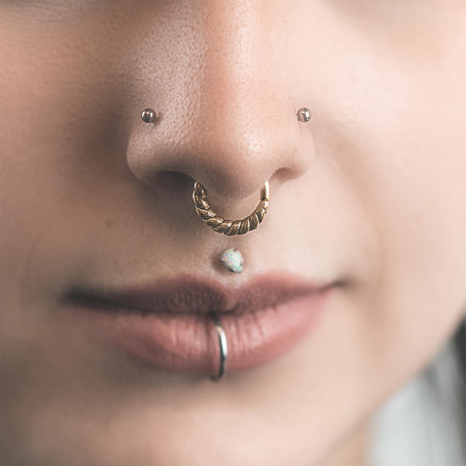 Septum Pressure Nose Ring Gold Fill 21g Twisted Septum Bull Ring