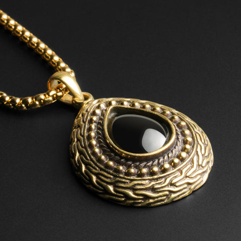 Brass Onyx Inlay Pendant With 18k Gold Box Chain