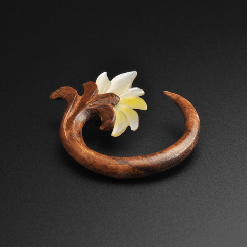 Sono Wood Spiral With MOP Flower Carving
